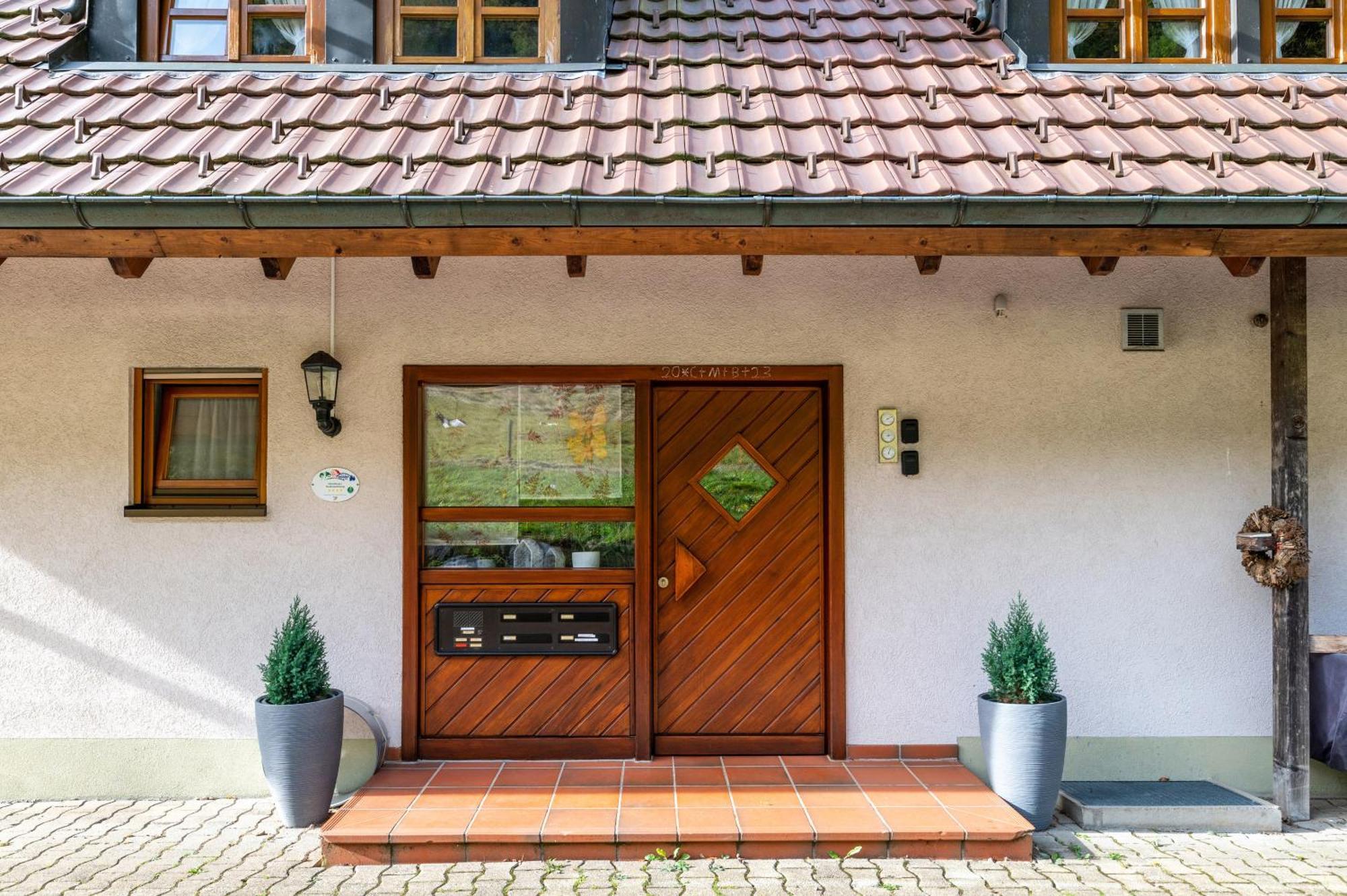 Zur Linde- Napf Appartement *